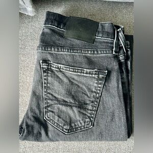 Men’s Hollister Epic Flex Slim Straight 29x32